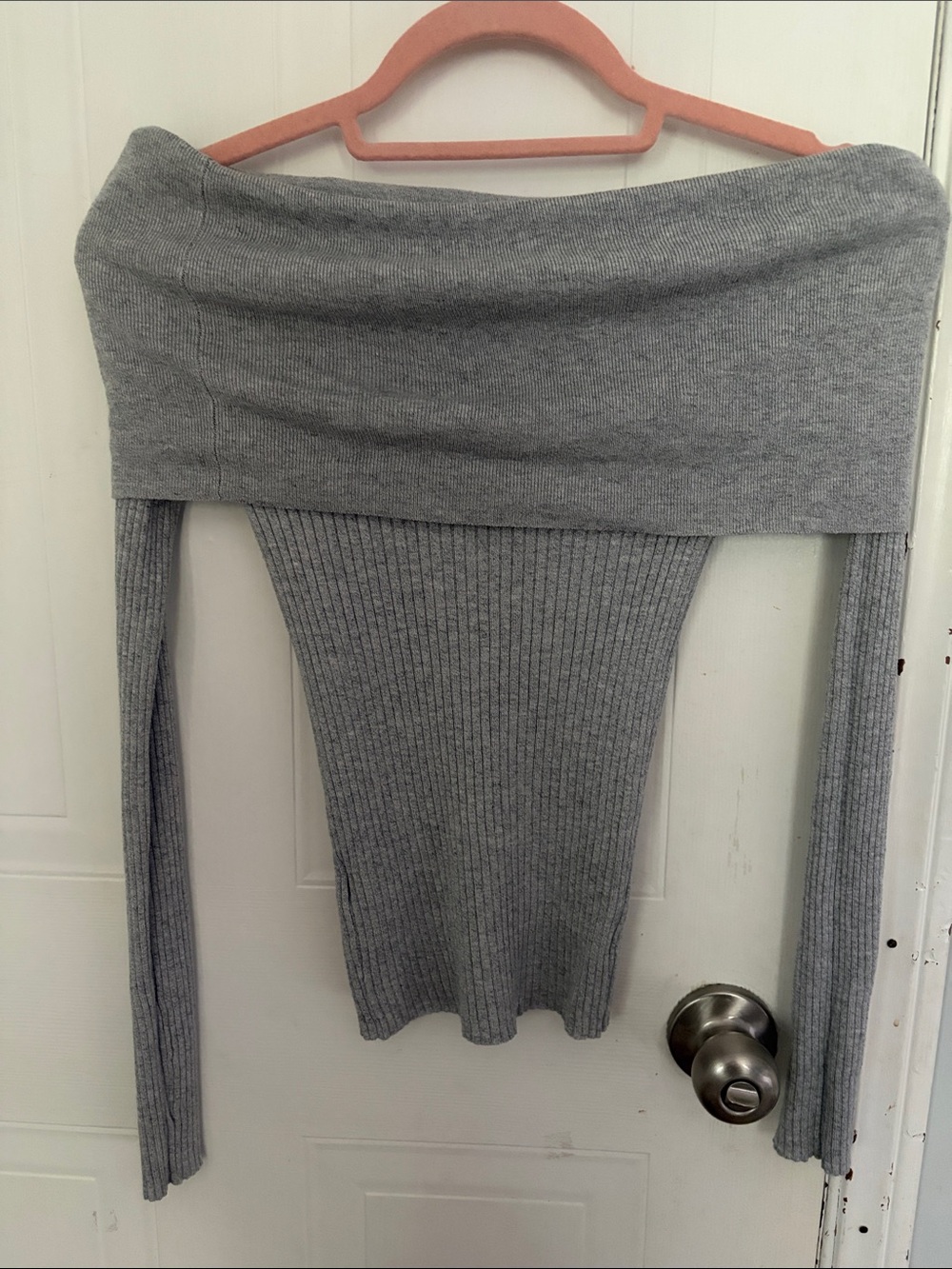 Ardene Gray Off-the-Shoulder Ribbed Sweater - Picture 2 of 5